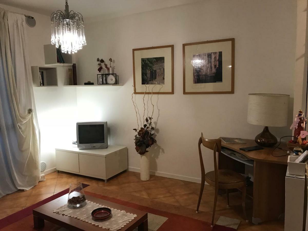 Cosy flat Apartment Treviso Bagian luar foto